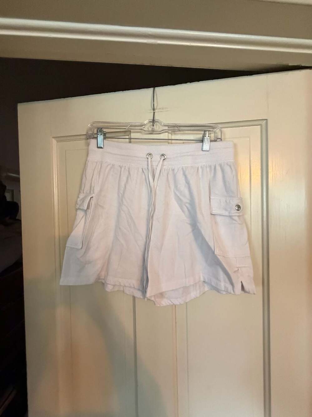 French Laundry Sport Women White Cargo Shorts Size M